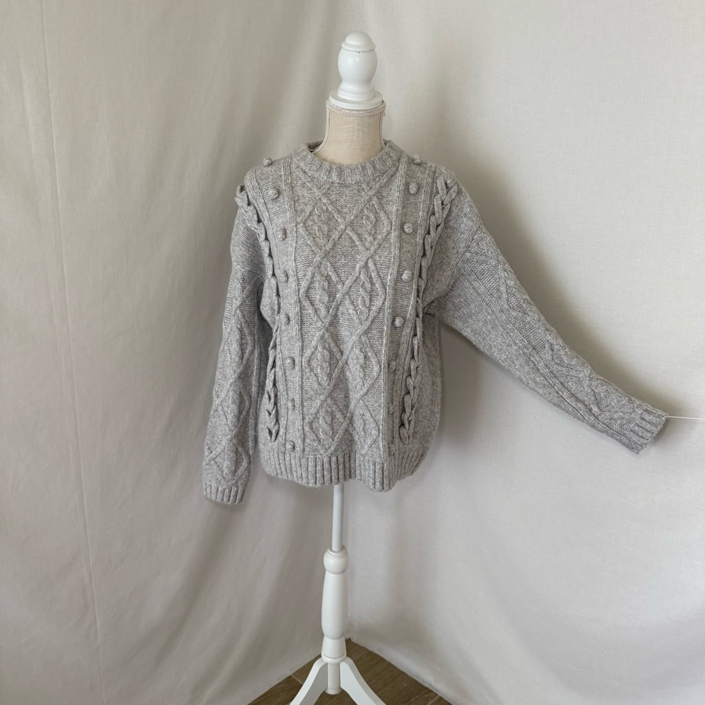 Line & Dot Sweater